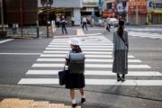 چرا کودکان ژاپنی نمی‌خواهند مدرسه بروند؟